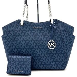 Michael Kors Large Large Signature Shoulder Bag & Cooper Billfold Wallet Set
